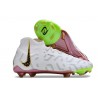 Nike Phantom Luna Elite FG Chaussure X WWC Blanc Noir Or