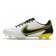 Nike Tiempo Legend 9 Elite Terrain sec Chaussures de Foot Blanc Gris Foncé Noir Jaune Strike